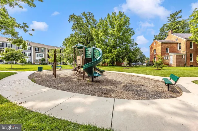 $469,900 | 106 Spring Bank Way, Frederick, MD 21701