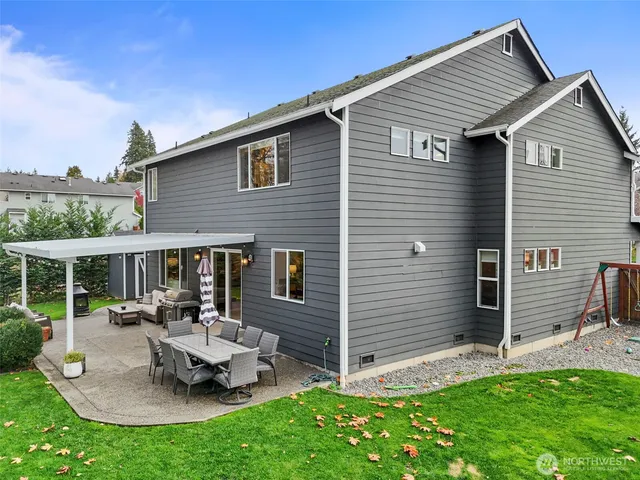 $975,000 | 20024 Southeast 260th Place, Covington, WA 98042