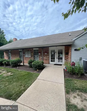 $1,800 | 809 Willings Way, New Castle, DE 19720