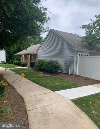 $1,800 | 809 Willings Way, New Castle, DE 19720