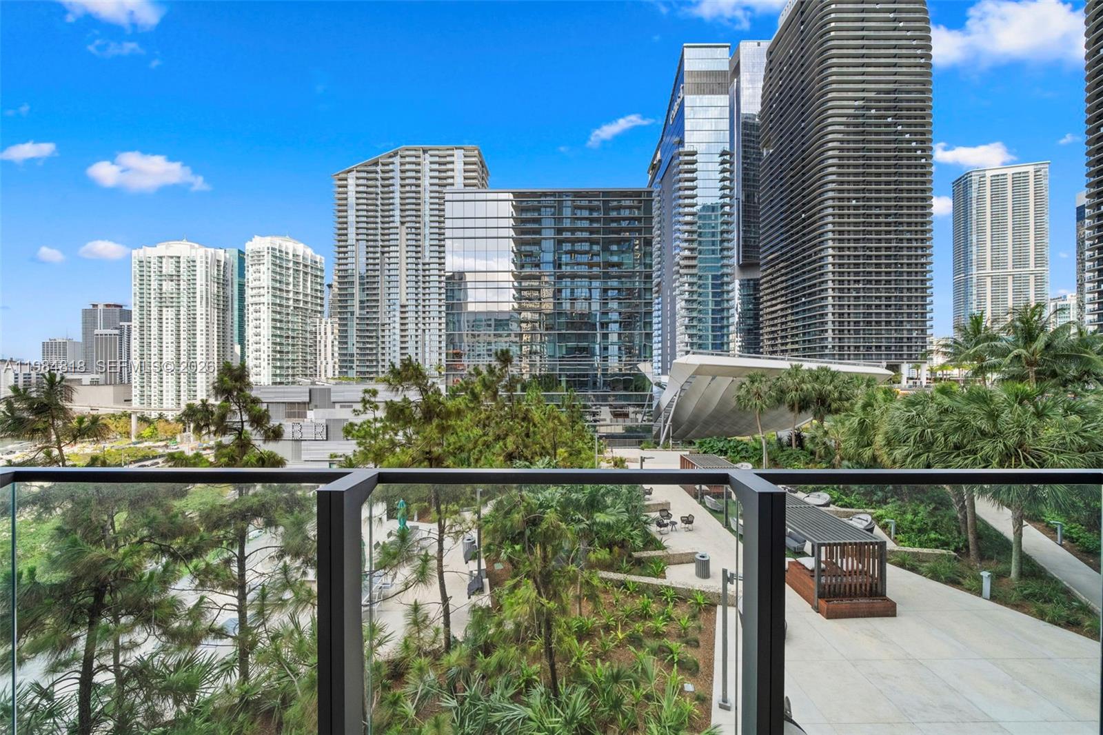 88 Southwest 7th Street, Unit 809 Miami, FL 33130 - Photo 27 of 39