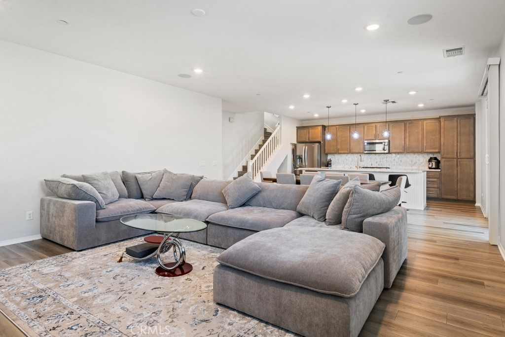 6767 Rowen Way Riverside, CA 92504 - Photo 9 of 32 Gallery Image 9