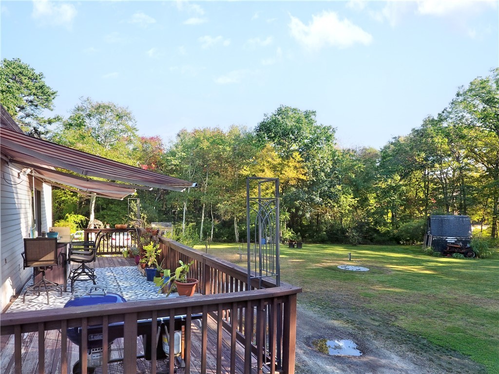 35 Buttonwoods Road Richmond, RI 02898 - Photo 33 of 37