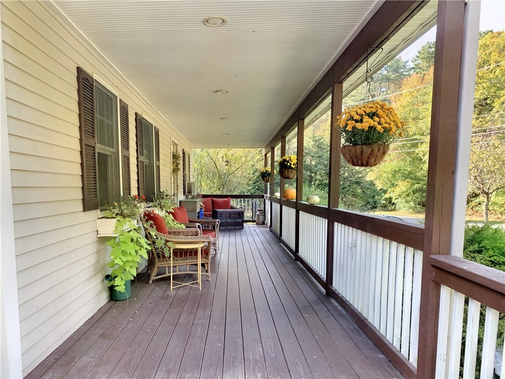 35 Buttonwoods Road Richmond, RI 02898 - Photo 6 of 37