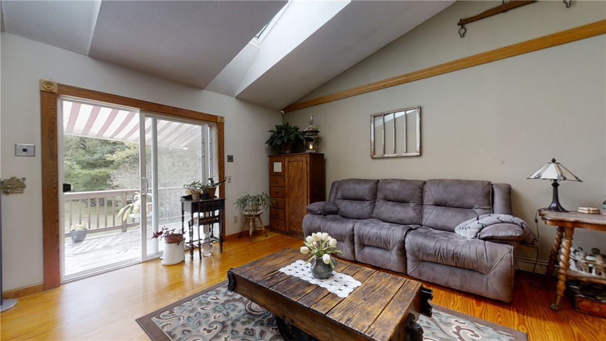 35 Buttonwoods Road Richmond, RI 02898 - Photo 7 of 37