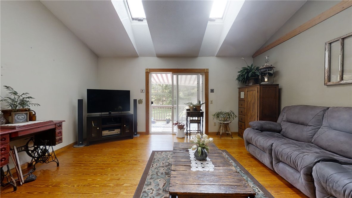 35 Buttonwoods Road Richmond, RI 02898 - Photo 8 of 37