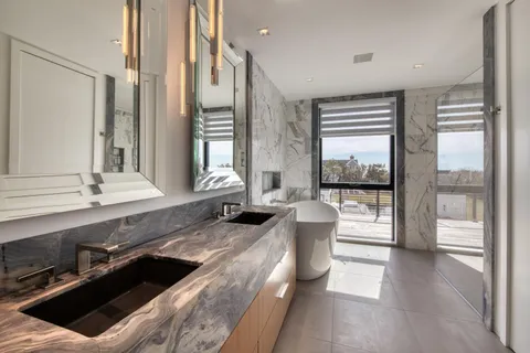 Undisclosed Address, Sagaponack, NY 11962