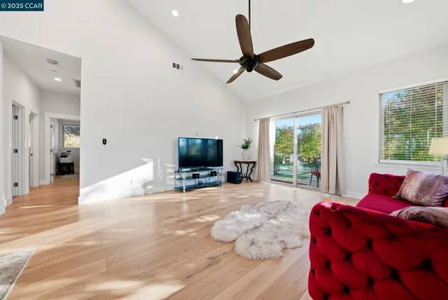 $1,500,000 | 12 Quiet Country Lane, Danville, CA 94526