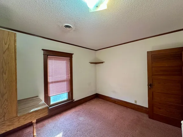 $245,000 | 420 North Freeman Avenue, Luverne, MN 56156