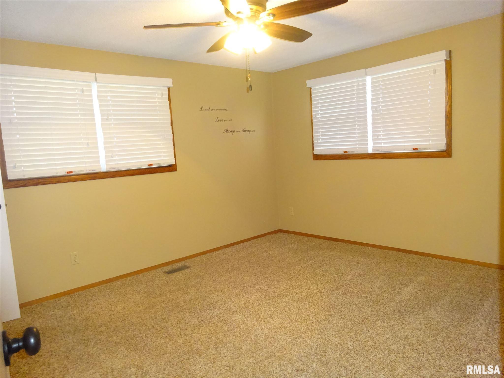13887 North Pawnee Road Pawnee, IL 62558 - Photo 17 of 24