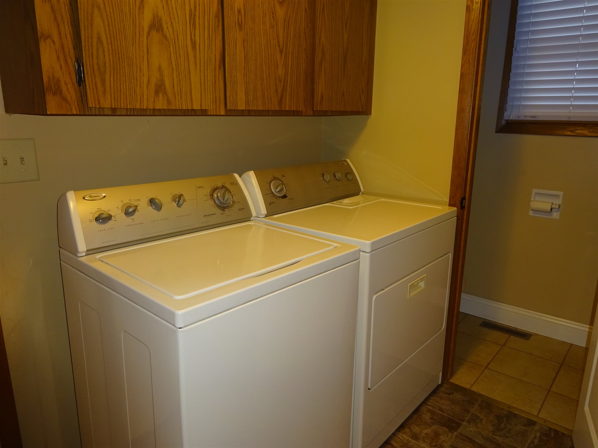 13887 North Pawnee Road Pawnee, IL 62558 - Photo 20 of 24