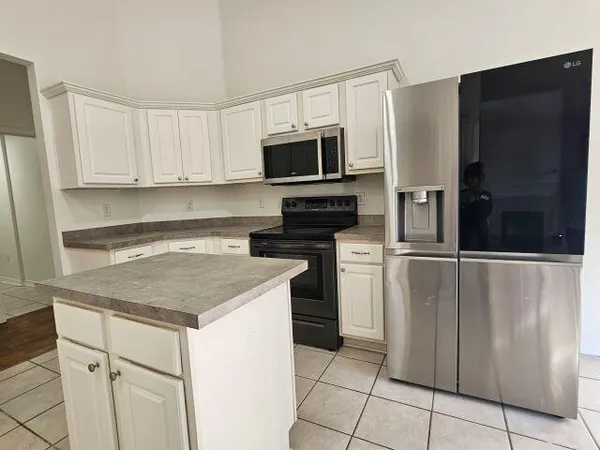 $2,100 | 6381 Havenmist Lane, Crestview, FL 32536