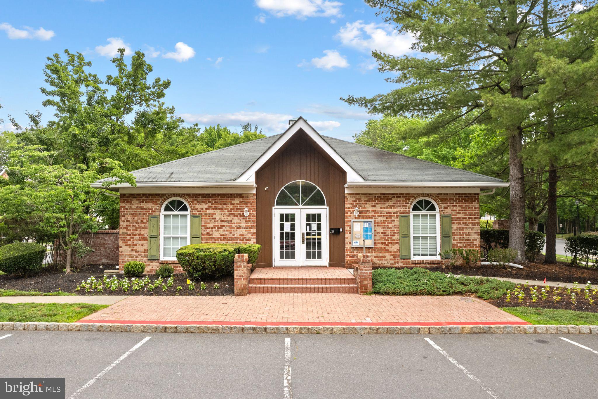 77 Cheverny Court Hamilton, NJ 08619 - Photo 23 of 30