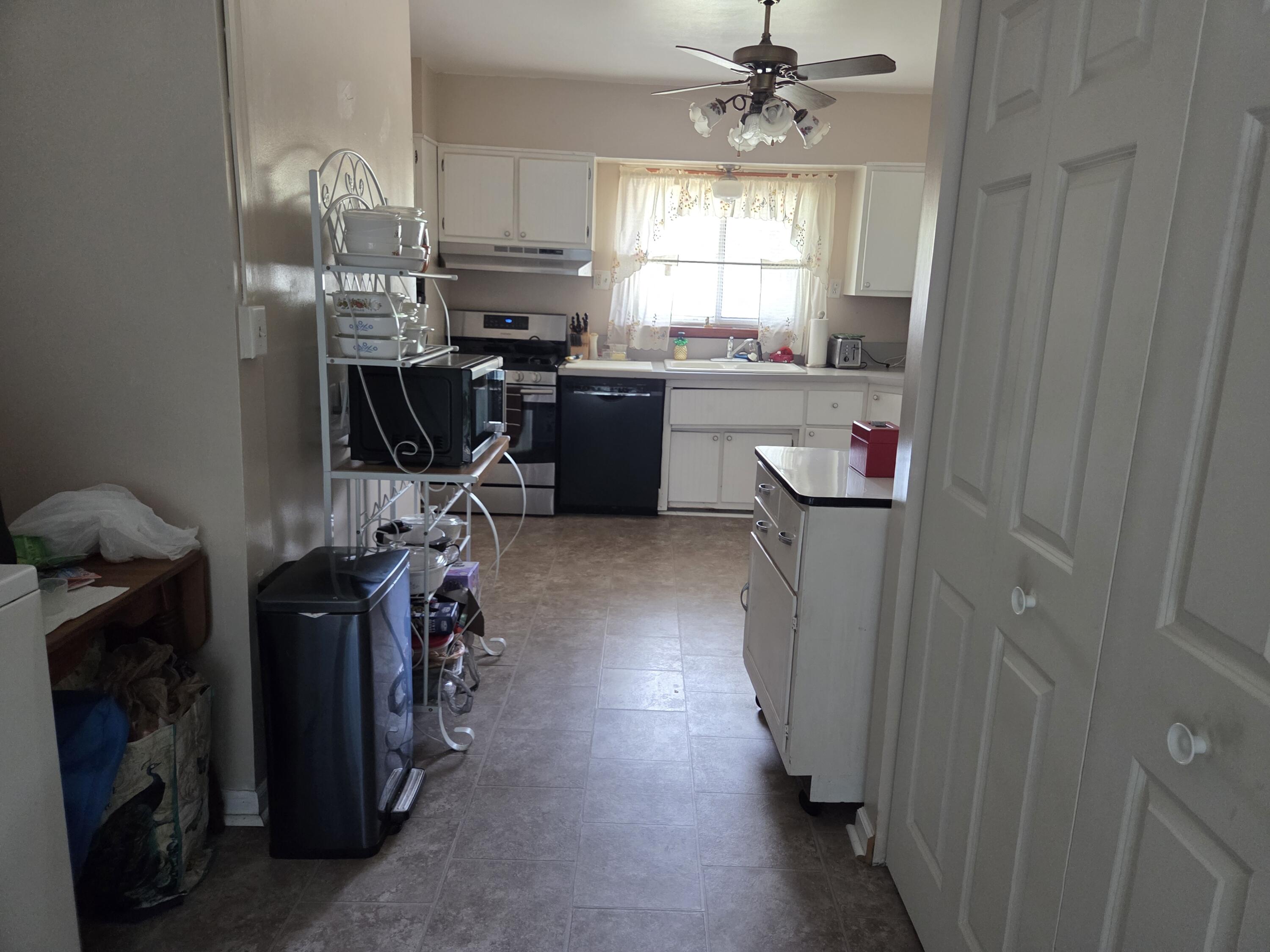 1503 Warren Avenue Jackson, MI 49203 - Photo 13 of 20 20260616_110134