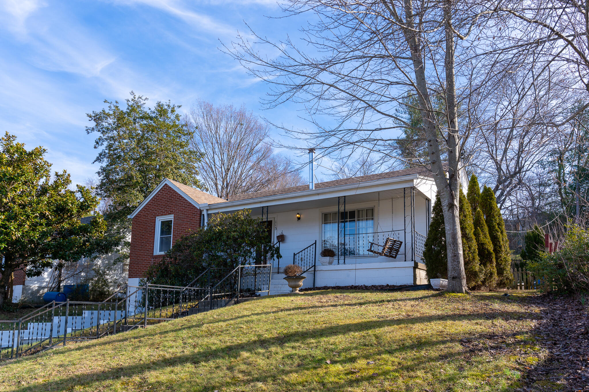 113 Cherry Road Berea, KY 40403 - Photo 3 of 33 DSC03706