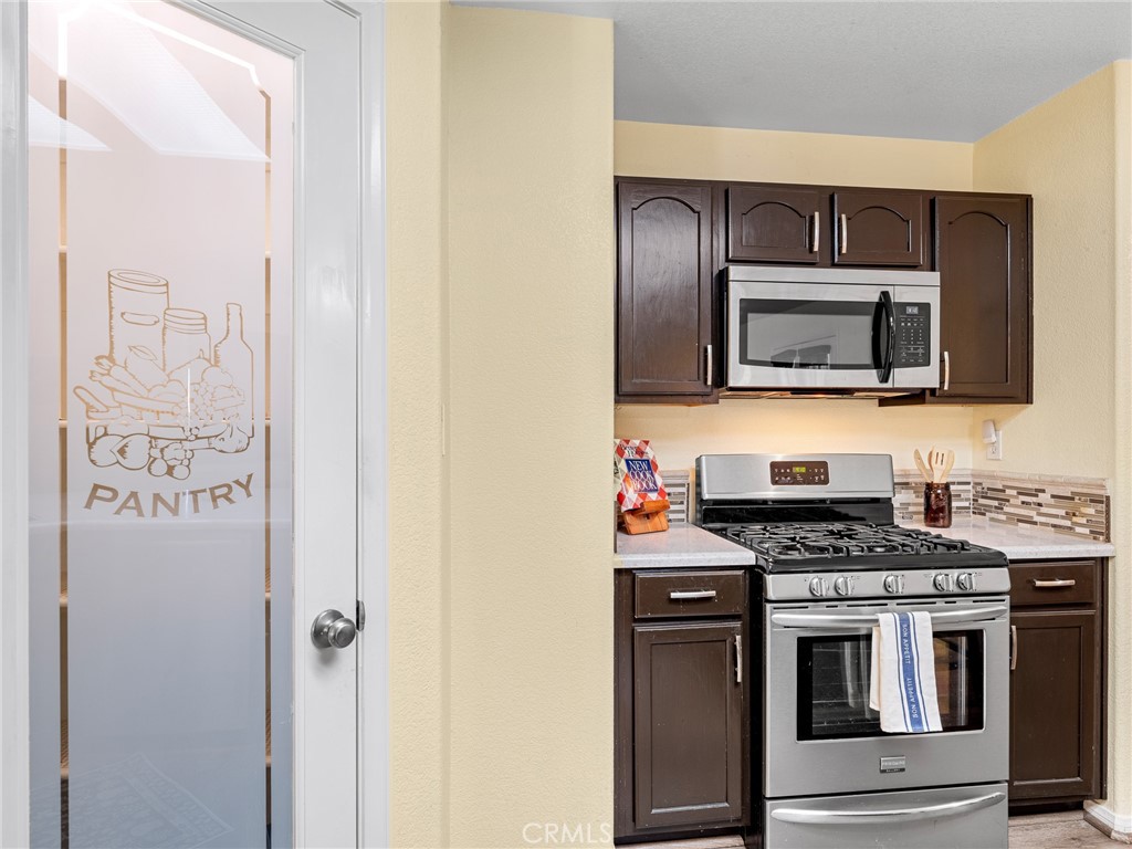 15056 Cerezo Road Victorville, CA 92392 - Photo 23 of 47