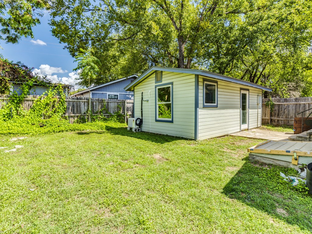 2314 Santa Rosa Street Austin, TX 78702 - Photo 20 of 27 View of outdoor structure featuring a fenced backyard
