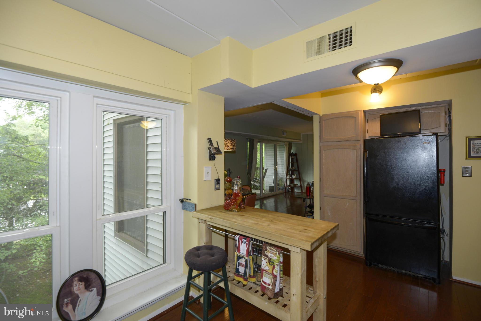 5376 Smooth Meadow Way, Unit 22 Columbia, MD 21044 - Photo 8 of 13 Kitchen