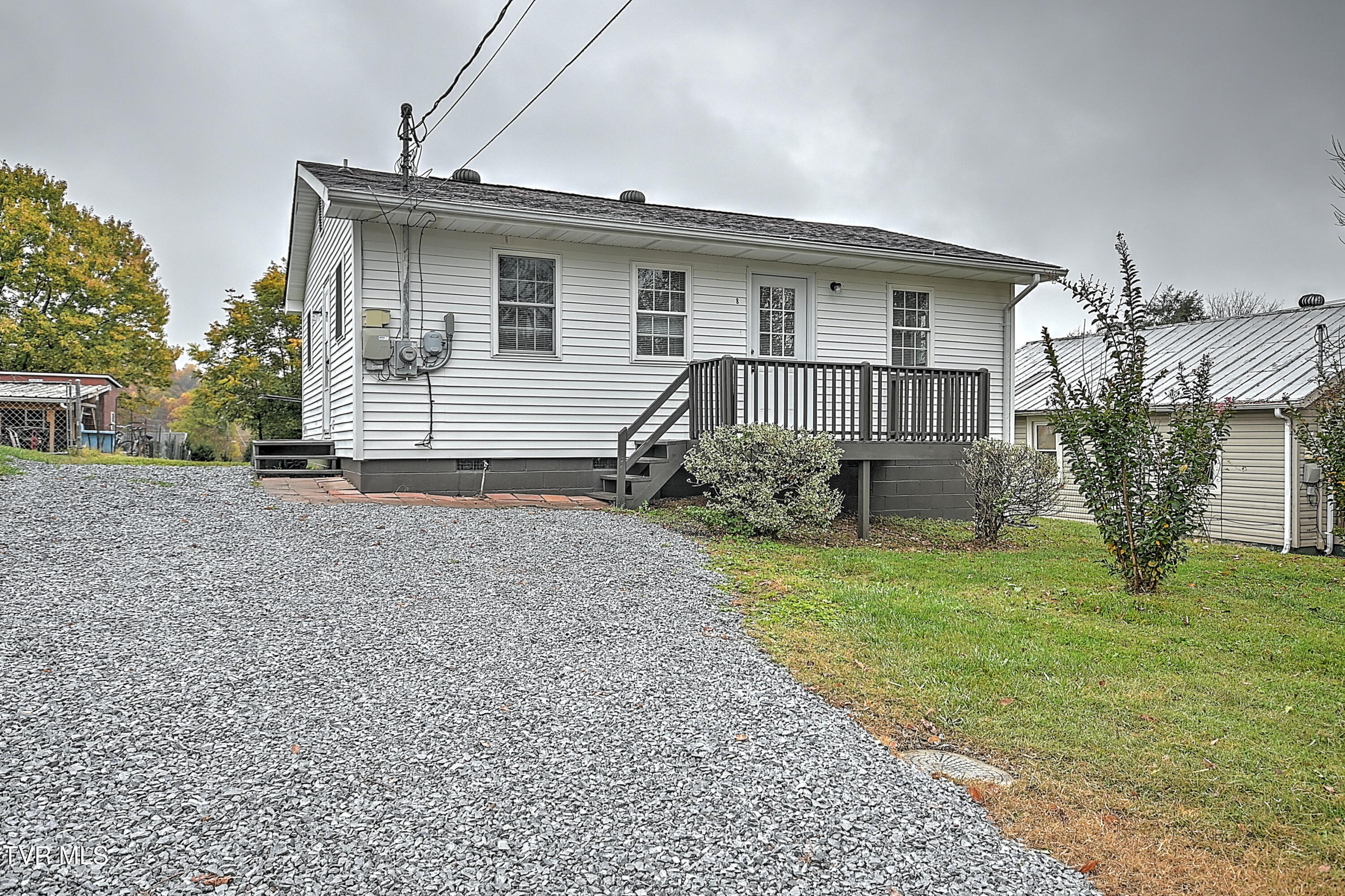 8 Birch Street Bristol, TN 37620 - Photo 2 of 30 8 Birch St CP-1