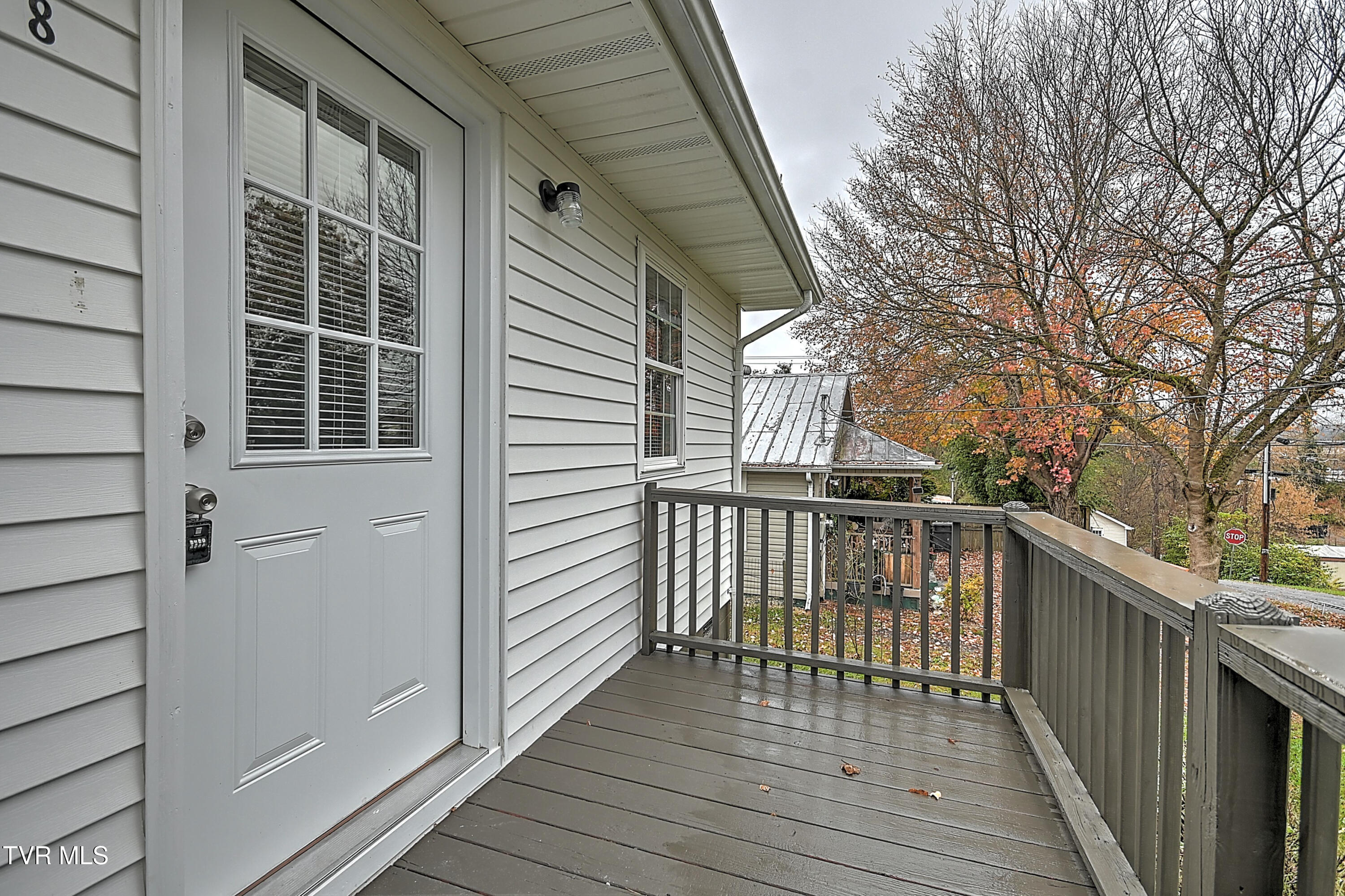 8 Birch Street Bristol, TN 37620 - Photo 3 of 30 8 Birch St CP-8