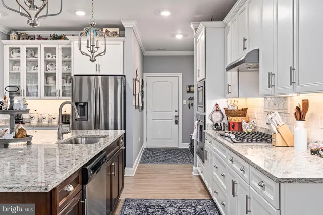 $879,000 | 10504 River Fls Way, Glen Allen, VA 23059