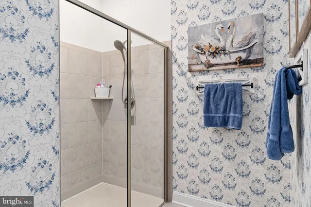 $879,000 | 10504 River Fls Way, Glen Allen, VA 23059