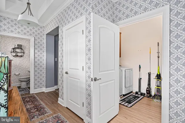 $879,000 | 10504 River Fls Way, Glen Allen, VA 23059