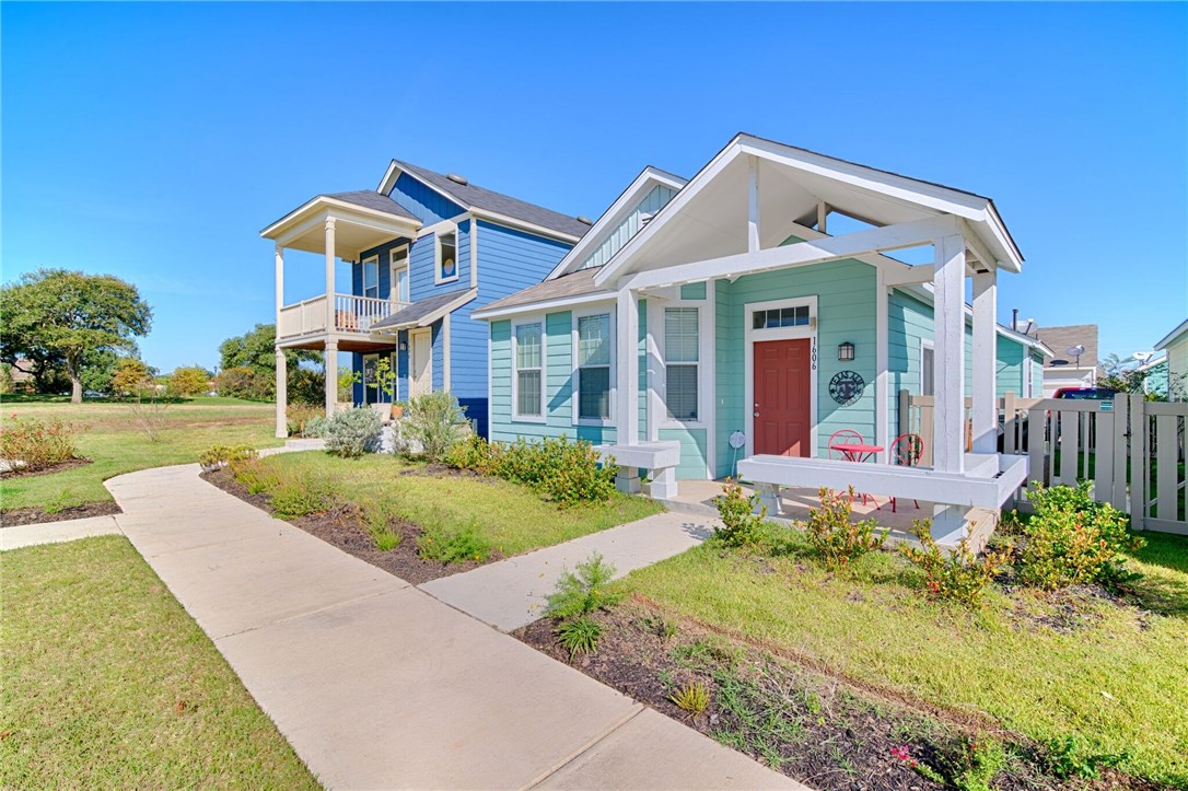 1606 Sanders Kyle, TX 78640 - Photo 1 of 1