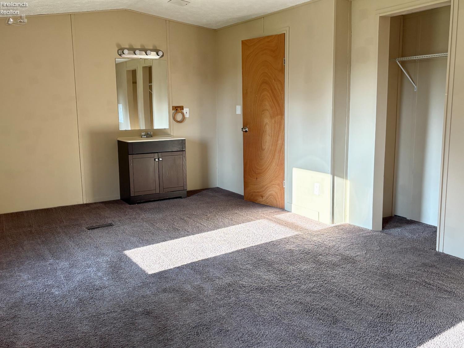 1121 Clayberg Road, Unit 85 Greenwich, OH 44837 - Photo 7 of 10 Gallery Image 7
