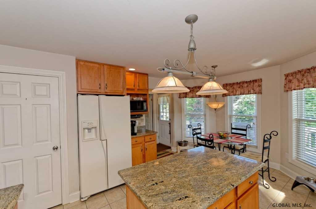 51 Cordell Road Schenectady, NY 12304 - Photo 10 of 25 Photo 10