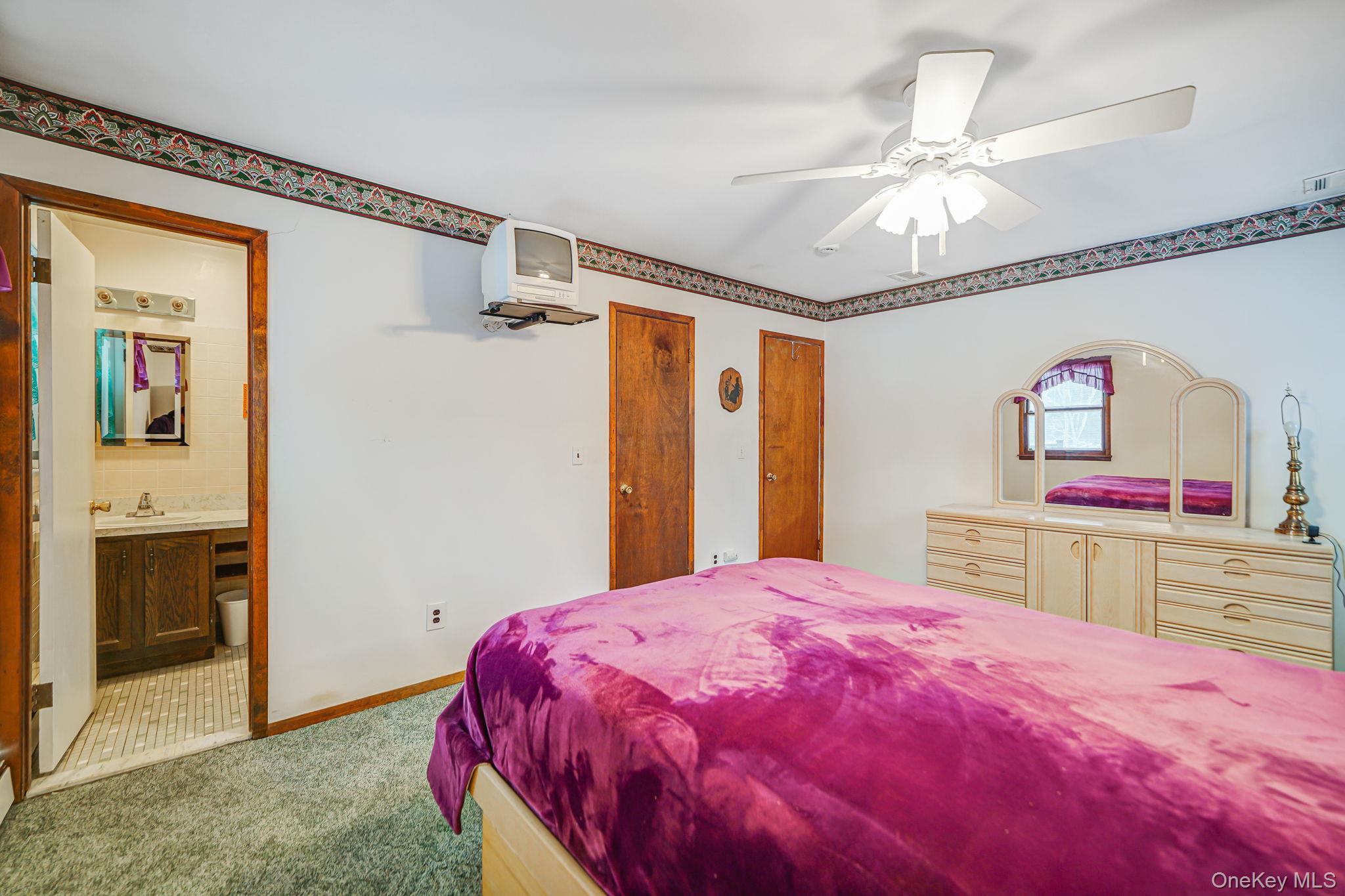 6 Noahs Path Rocky Point, NY 11778 - Photo 22 of 33