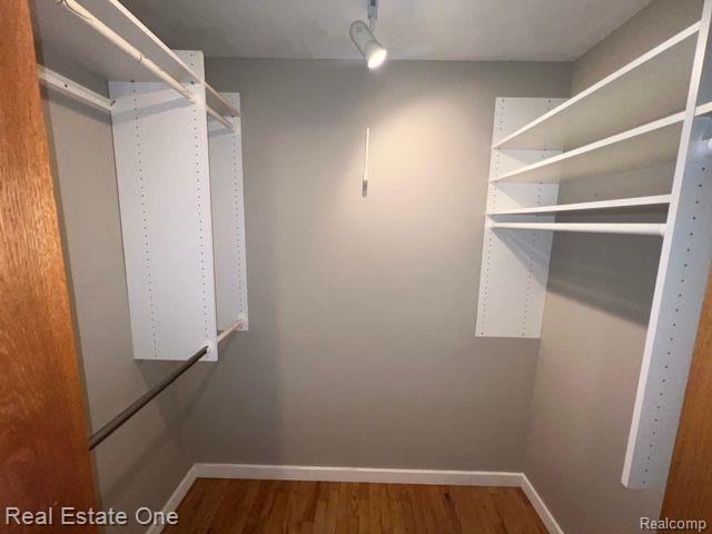 4845 Arrowhead Road West Bloomfield, MI 48323 - Photo 38 of 74 Gallery Image 38