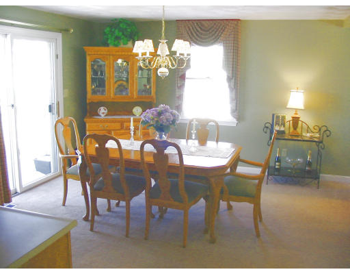 7 Perry Street Danvers, MA 01923 - Photo 4 of 10 Gallery Image 4