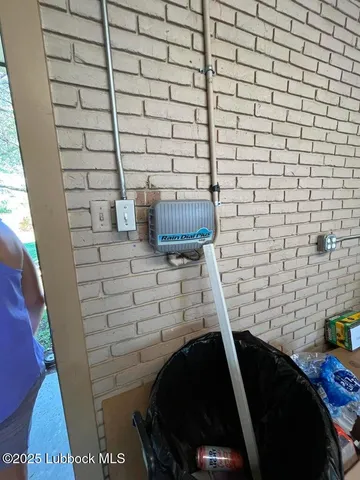 $490,000 | 103 Yucca Terrace, Plainview, TX 79072