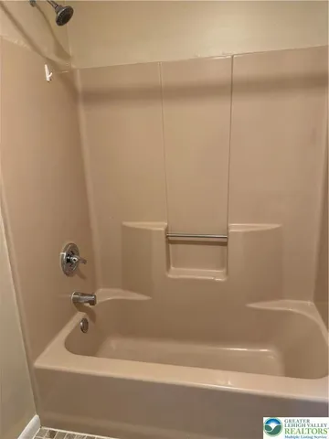 $1,895 | 1538 East 8th Street, Unit A, Bethlehem, PA 18015