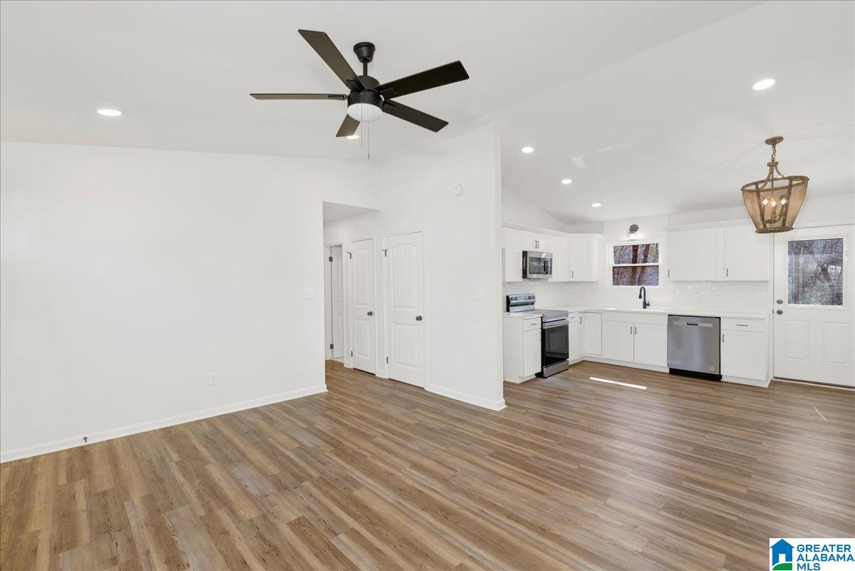 6585 Womack Road Pinson, AL 35126 - Photo 4 of 29