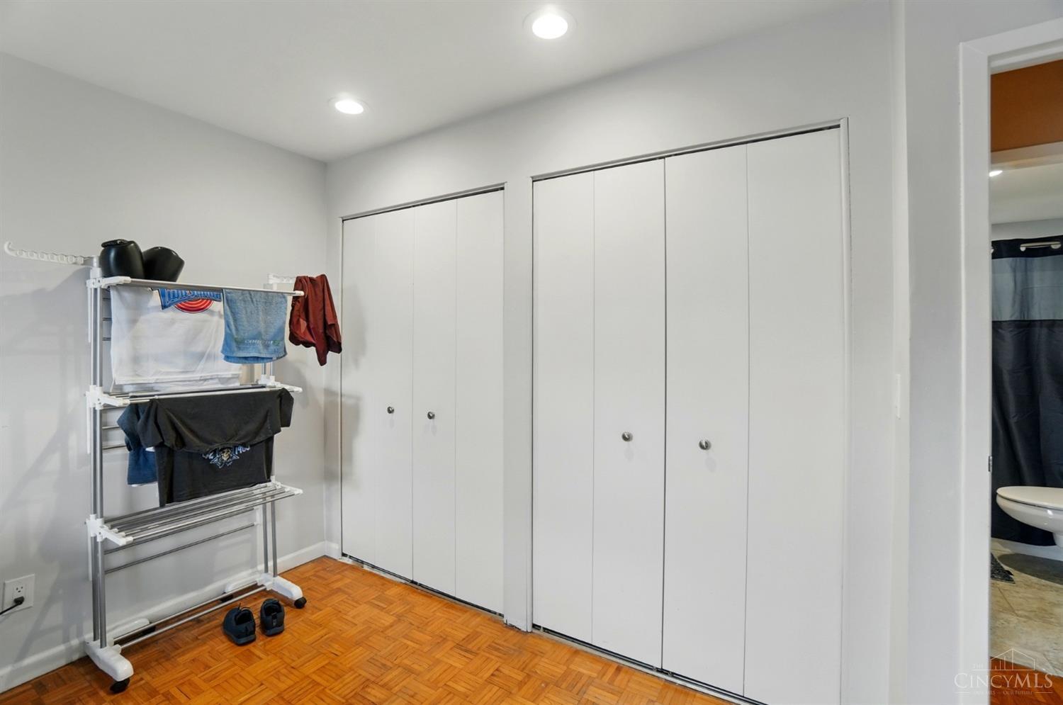 1815 William Howard Taft Road, Unit 702 Cincinnati, OH 45206 - Photo 21 of 35