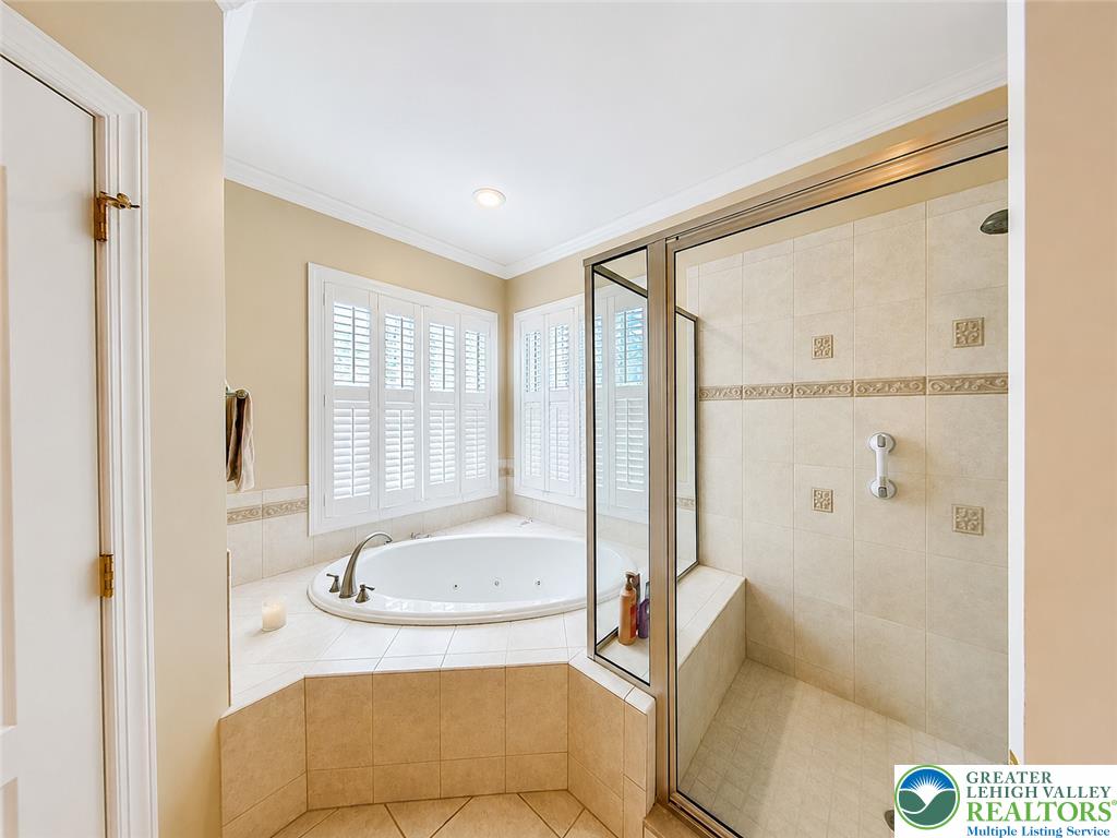 272 South Egg Road Bath, PA 18014 - Photo 20 of 34 Ensuite bath of owner's suite