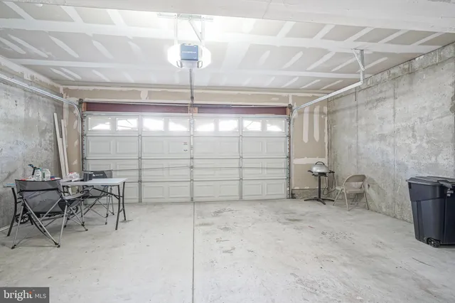 $370,000 | 10 Fawn Court, Delran, NJ 08075