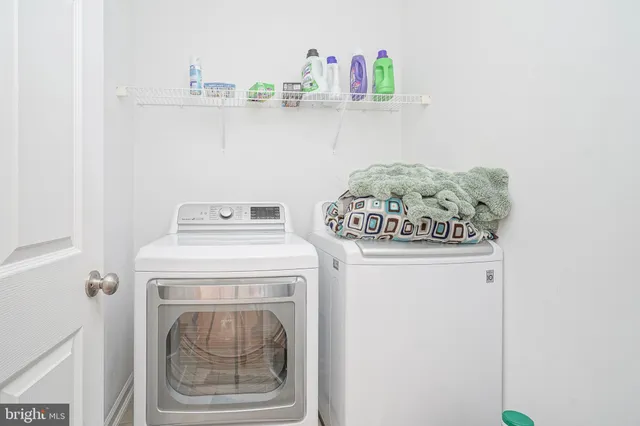 $370,000 | 10 Fawn Court, Delran, NJ 08075