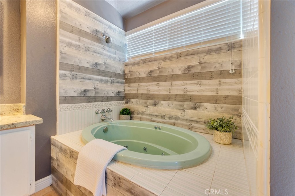 5 Del Roma Irvine, CA 92614 - Photo 19 of 26