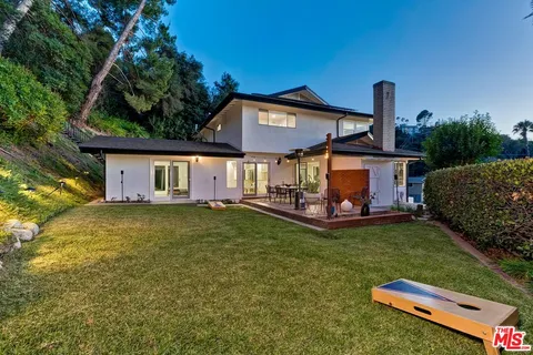 $2,695,000 | 541 Martos Drive, South Pasadena, CA 91030