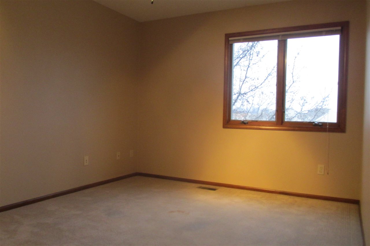 3428 Rivulet Court Fort Wayne, IN 46818 - Photo 22 of 34