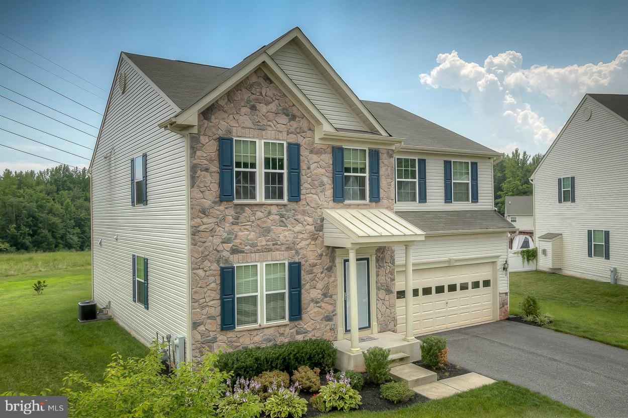 5613 Country Farm Road White Marsh, MD 21162 - Photo 1 of 23 Exterior (Front)