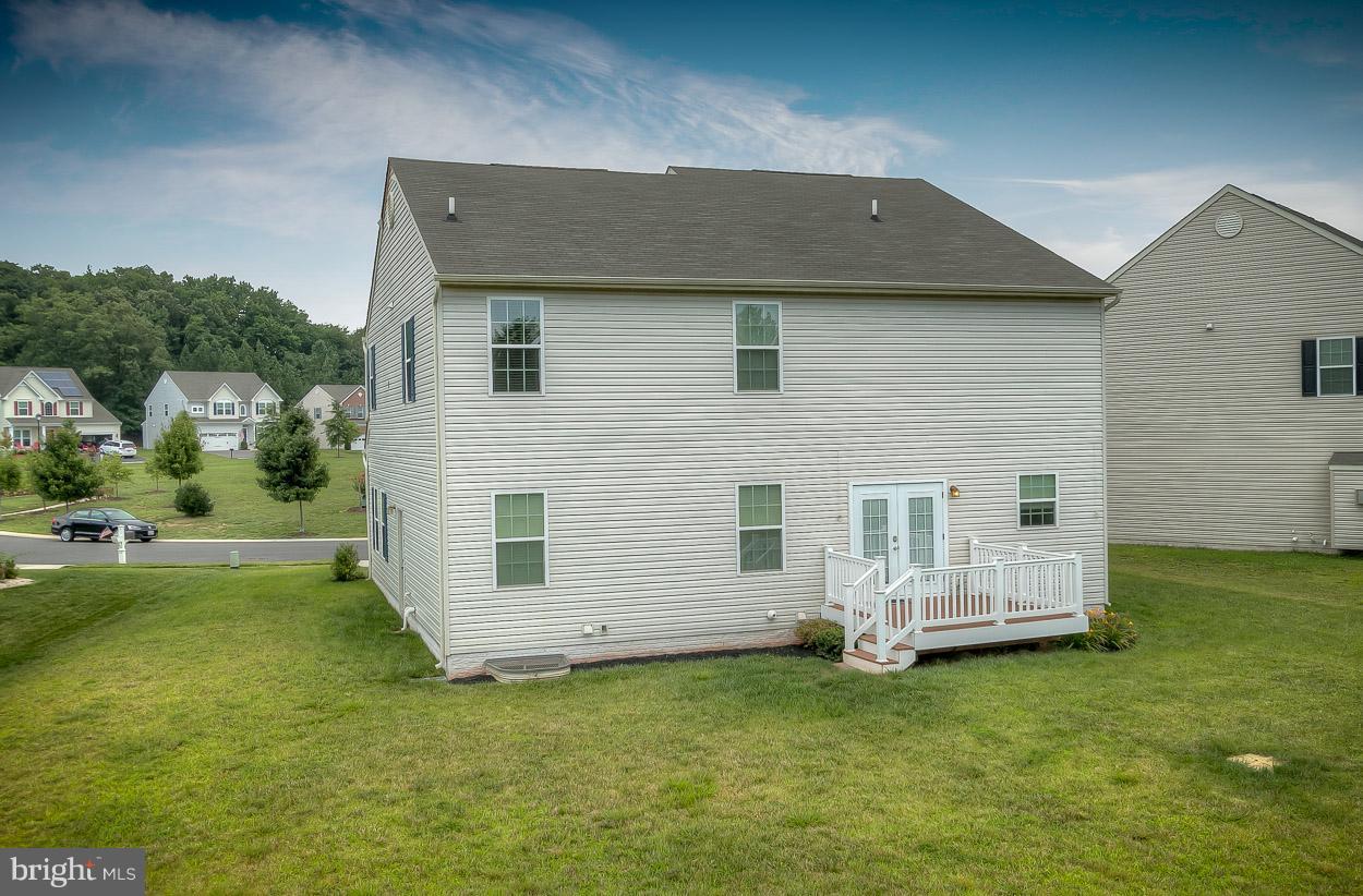 5613 Country Farm Road White Marsh, MD 21162 - Photo 22 of 23 Exterior (Rear)