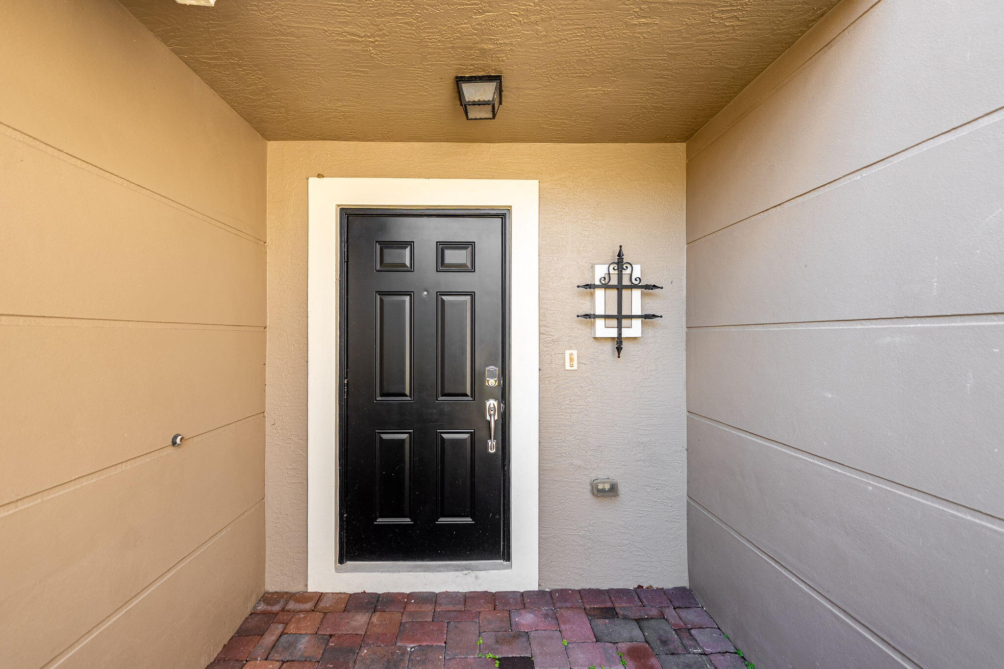 2234 Rockport Road Port St. Lucie, FL 34953 - Photo 4 of 47 8-web-or-mls-2234-rockport-rd