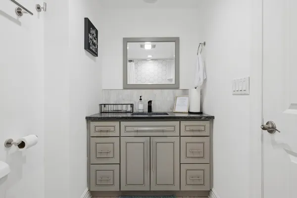 $839,999 | 3134 Maple Leaf Drive, Glenview, IL 60026