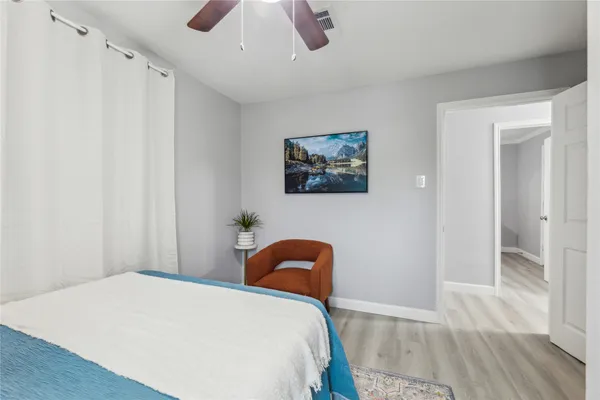 $495,000 | 2105 East 17th Street, Austin, TX 78702