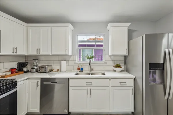 $495,000 | 2105 East 17th Street, Austin, TX 78702