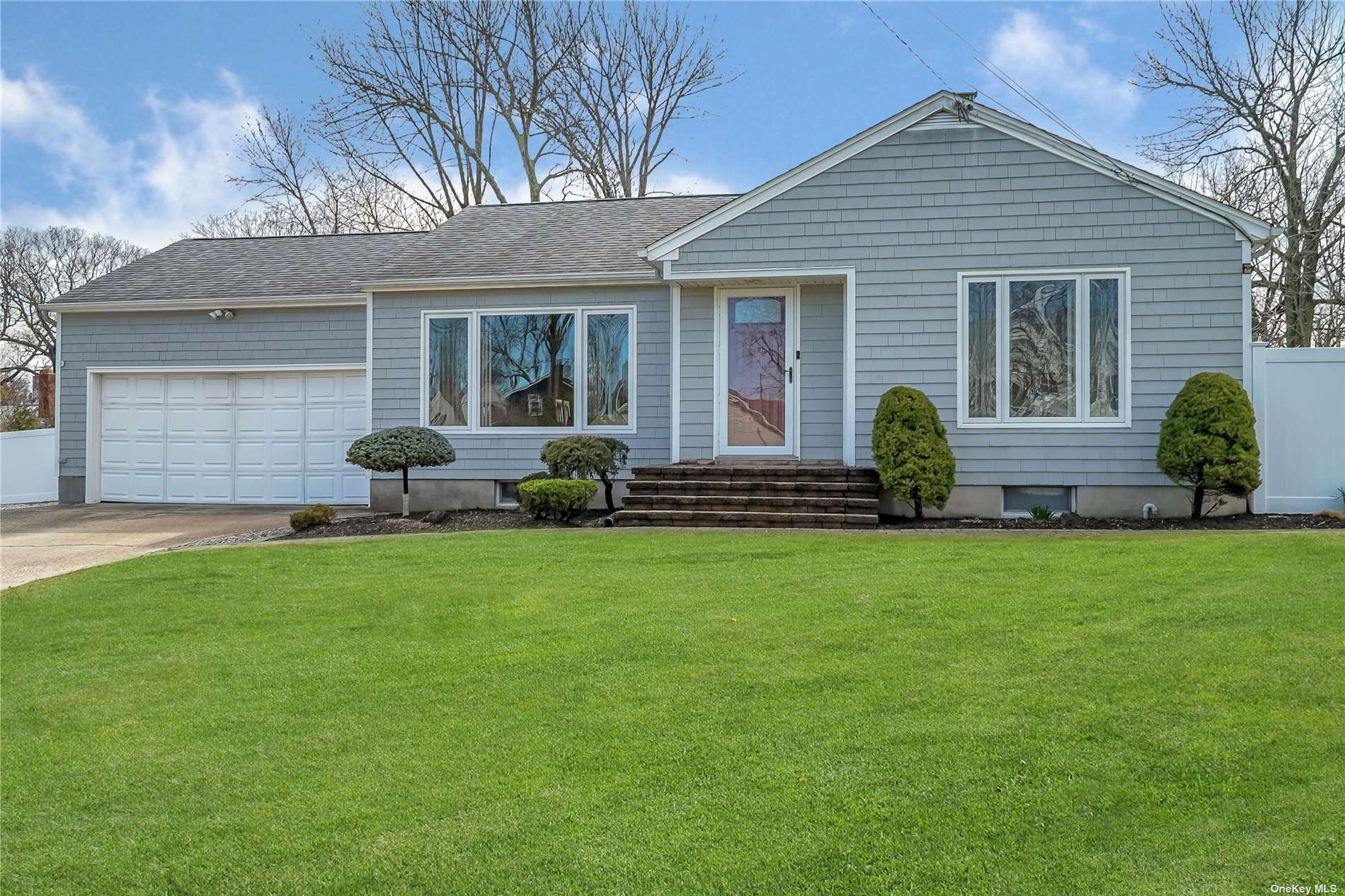 11 Walnut Road Kings Park, NY 11754 - Photo 1 of 1 Gallery Image 1
